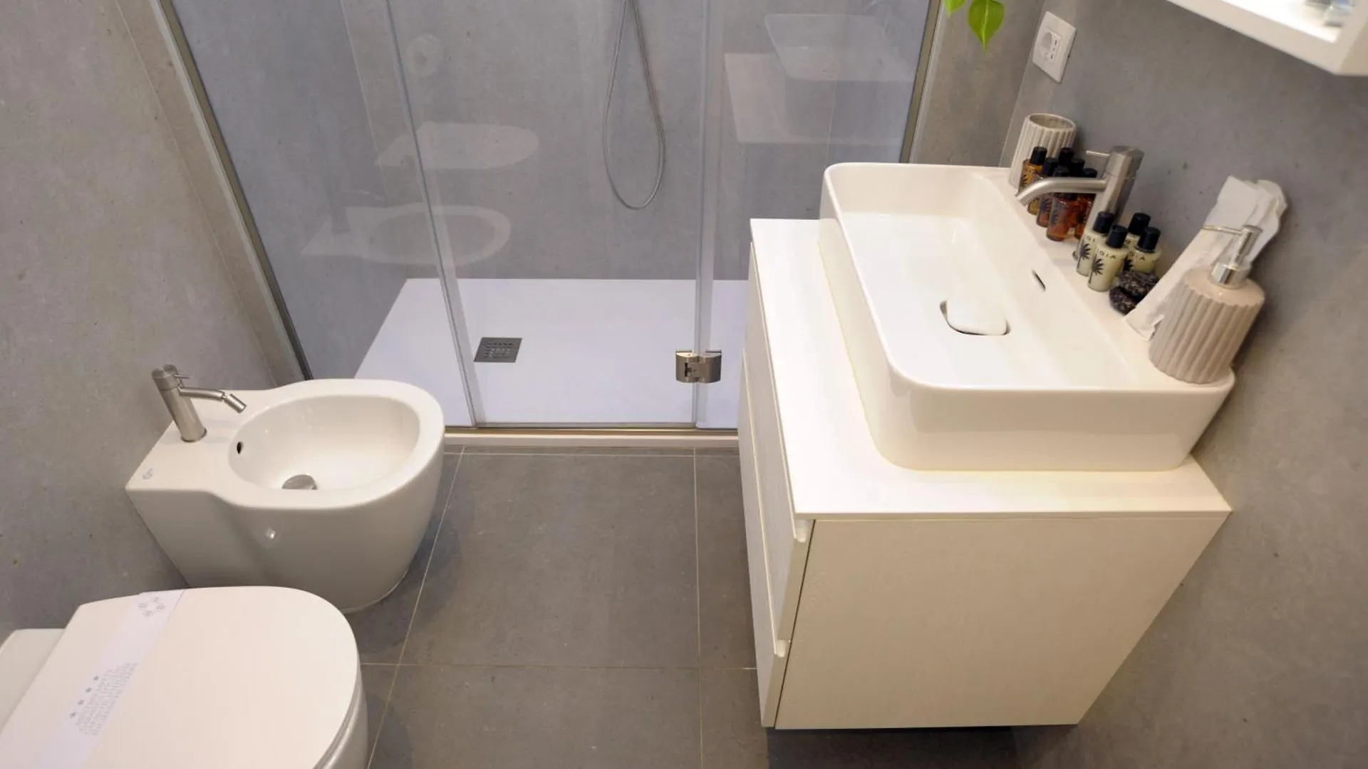 Lanzone Apartment Milan