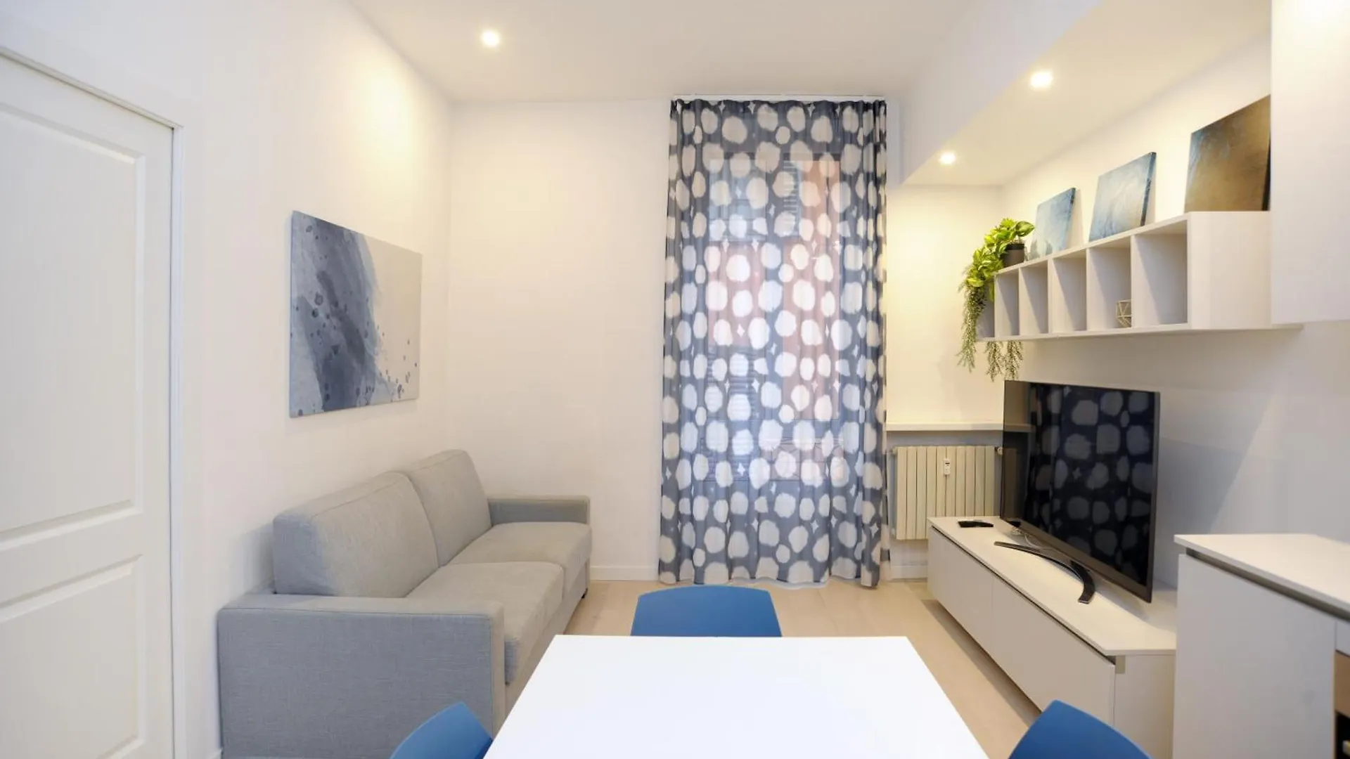 Lanzone Apartment Milan