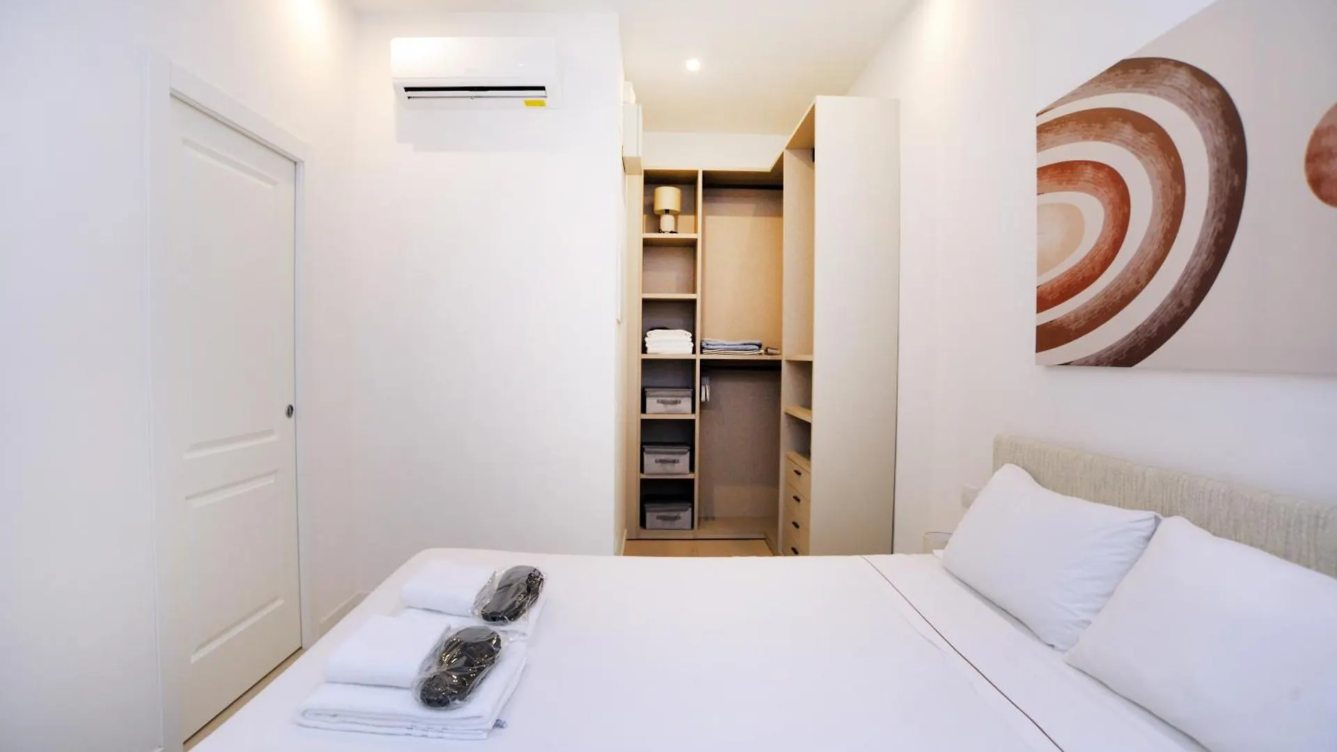 Lanzone Apartment Milan